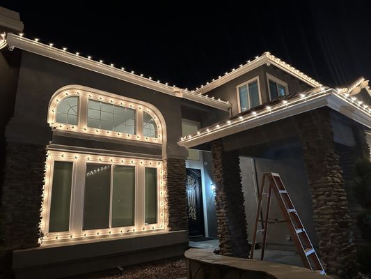 2023 c9 project - C9 warm white on all eaves garage outline as well as windows