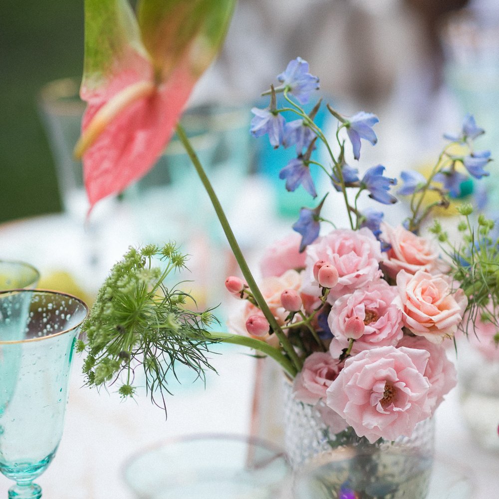 Flower Fanatic - Dinning table flowers & candles - Florists Near Me - Doral, Florida