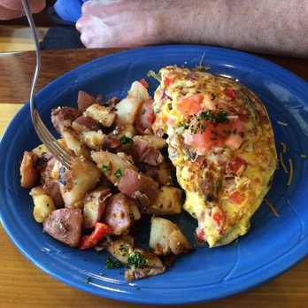 Coconut's Fish Cafe - Kamaole - Omelette and breakfast potatoes.  Tastes like homemade from scratch goodness. - Seafood Near Me - Kihei, Hawaii