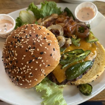 Barney's Gourmet Hamburgers - Santa Fe Burger - Burgers Near Me - Berkeley, California Barney's Gourmet Hamburgers - Santa Fe Burger - Burgers Near Me - Berkeley, California
