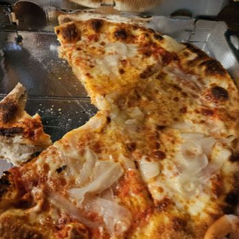 EXIT 13 - Medium pizza with caramelized onions - Italian Near Me - Bryn Mawr, Pennsylvania