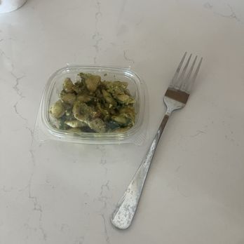 Mendocino Farms - Basil pesto pasta - Sandwiches Near Me - Elk Grove, California Mendocino Farms - Basil pesto pasta - Sandwiches Near Me - Elk Grove, California
