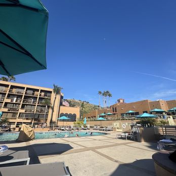 The Cliffs Hotel and Spa - Pool - Hotels Near Me - Pismo Beach, California The Cliffs Hotel and Spa - Pool - Hotels Near Me - Pismo Beach, California