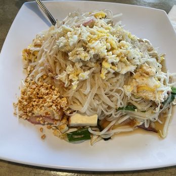 Sala Thai - Paradise Noodle (Crab Pad Thai) - Thai Near Me - Fremont, California Sala Thai - Paradise Noodle (Crab Pad Thai) - Thai Near Me - Fremont, California