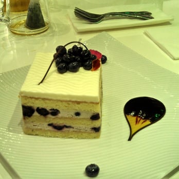 Caffe Concerto - Blueberry Shortcake! Absolutely delicious! - Pizza Near Me - Los Angeles, California