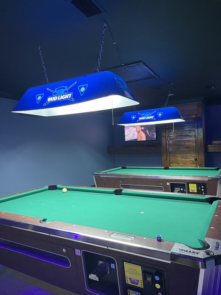 Da Vinci Hookah Lounge & Bar Image