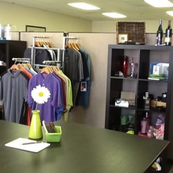 Tag Media and Ink - printing, promotions and marketing needs, corporate clothing and apparel, custom labels, trade show displays