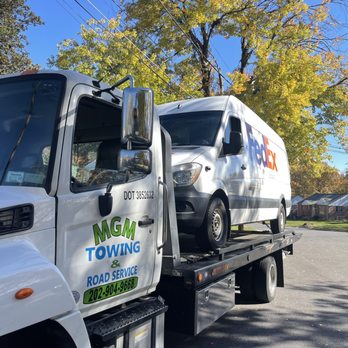 MGM Towing And Road Service - Towing Near Me - Washington, DC, District of Columbia MGM Towing And Road Service - Towing Near Me - Washington, DC, District of Columbia