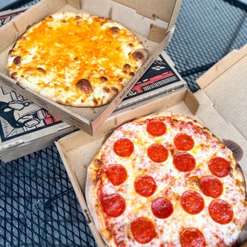 Brother's Pizzeria - Chicken Ala Vodka Pizza + Cheese Pizza w Pepperoni - Salad Near Me - Winston-Salem, North Carolina