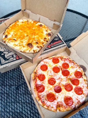 Brothers Pizzeria by null