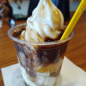Honeymee - Gardena - Honey Affogato - Desserts Near Me - Gardena, California Honeymee - Gardena - Honey Affogato - Desserts Near Me - Gardena, California