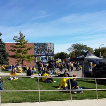 Michigan Stadium - The big screen mounted exterior is cool, but they have this super boring TV show on. - Stadiums & Arenas Near Me - Ann Arbor, Michigan Michigan Stadium - The big screen mounted exterior is cool, but they have this super boring TV show on. - Stadiums & Arenas Near Me - Ann Arbor, Michigan
