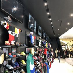 Acelo Sportswear