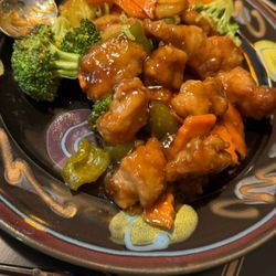 Umami Asian Fusion - General Tso's Chicken