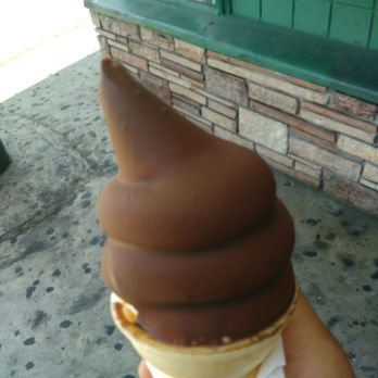 Bob's Freeze - Ice Cream & Frozen Yogurt Near Me - Los Angeles, California