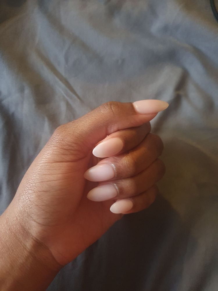 Union Nails