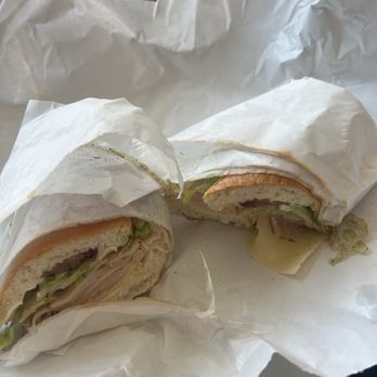 Lunch Heroes - The gobbler on gluten free bread - Sandwiches Near Me - Chicago, Illinois