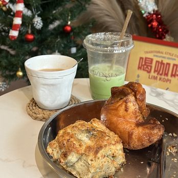 Elevenses Cafe - Shallot cheese scone - Cafes Near Me - Astoria, New York