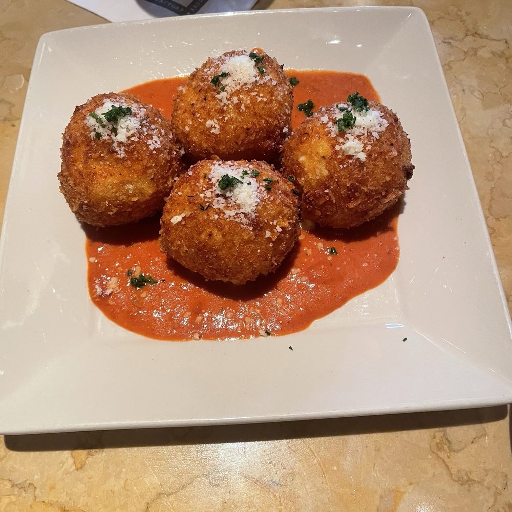 The Cheesecake Factory - cheesecake factory Fried Macaroni and Cheese - Desserts Near Me - Fairfax, Virginia The Cheesecake Factory - cheesecake factory Fried Macaroni and Cheese - Desserts Near Me - Fairfax, Virginia