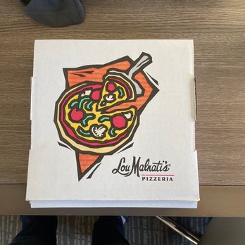 Lou Malnati's Pizzeria - Pizza Near Me - Bolingbrook, Illinois