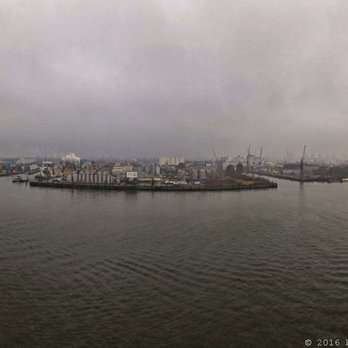 Hansestadt Hamburg - Hafenblick (12/2017) - Local Flavor Near Me