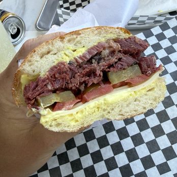 Cafe IZZI - Sandwiches Near Me - Los Angeles, California