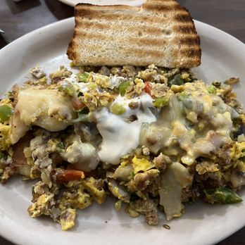 Brentwood Cafe - Italian Scramble - Breakfast & Brunch Near Me - Brentwood, California