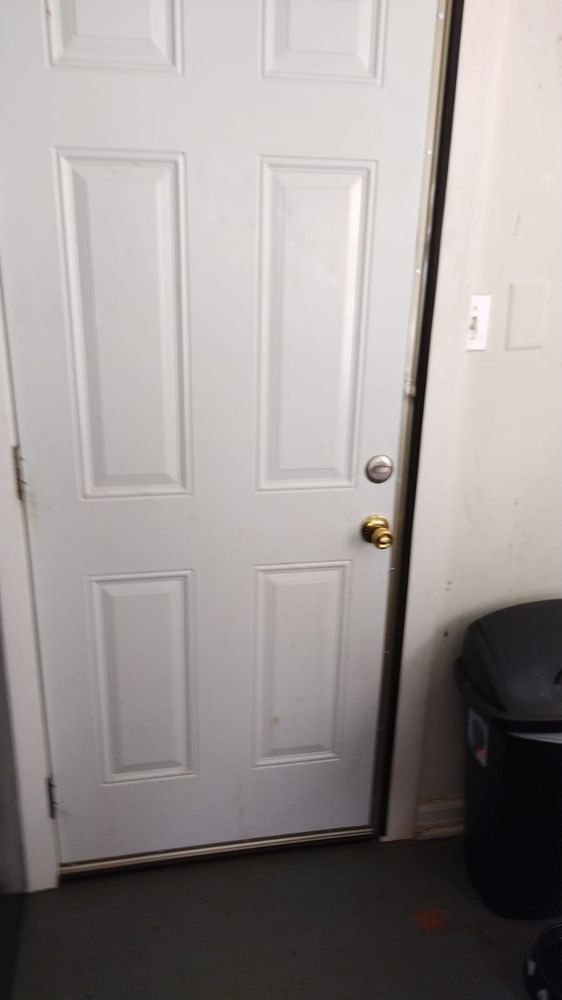 Slide of Lil Joker Maintenance