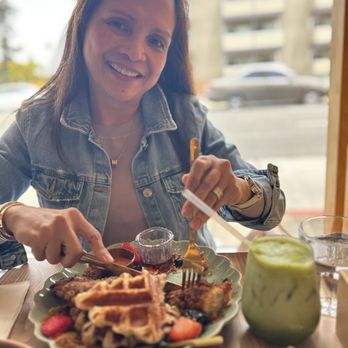 Taste & Glory - Chicken and Waffles, Matcha Latte - Breakfast & Brunch Near Me - San Mateo, California Taste & Glory - Chicken and Waffles, Matcha Latte - Breakfast & Brunch Near Me - San Mateo, California