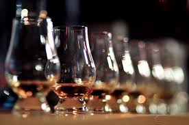 The Classic Dram Logo
