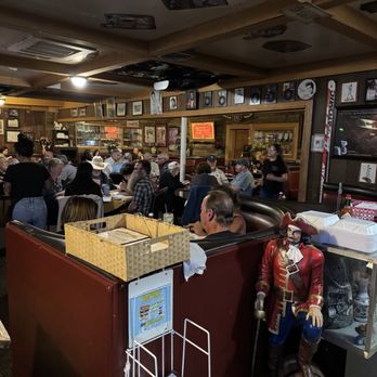 Monte Carlo Steak House - Vibes - Steakhouses Near Me - Albuquerque, New Mexico