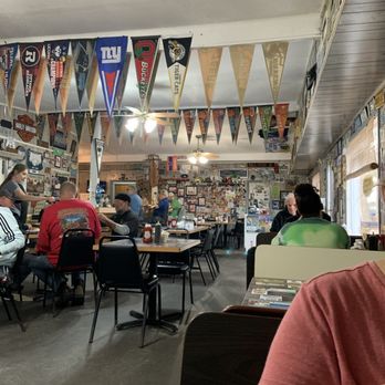 Friends Cafe - Dining area. - Diners Near Me - Flagler Beach, Florida