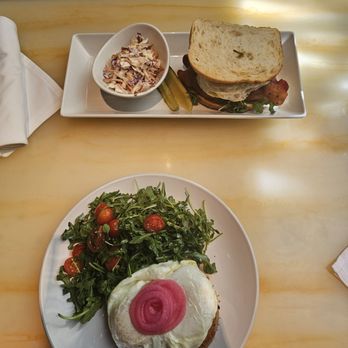 Brunch 101 - Avocado toast and brunching burger with sourdough. Very good - Breakfast & Brunch Near Me - Cathedral City, California
