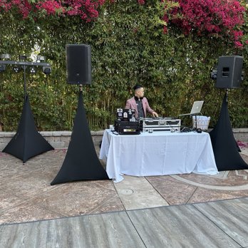 The Uplifters - DJ Eternal - DJs Near Me The Uplifters - DJ Eternal - DJs Near Me