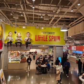 La Barra at Mercado Little Spain - Coming down the escalator to Mercado - Spanish Near Me - New York, New York La Barra at Mercado Little Spain - Coming down the escalator to Mercado - Spanish Near Me - New York, New York