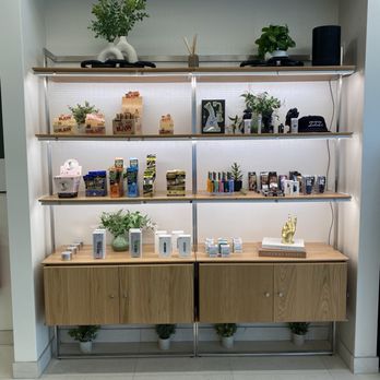The Retreat - Cannabis Dispensaries Near Me - Jersey City, New Jersey The Retreat - Cannabis Dispensaries Near Me - Jersey City, New Jersey