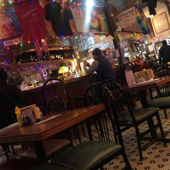 Westy's - American Near Me - Memphis, Tennessee