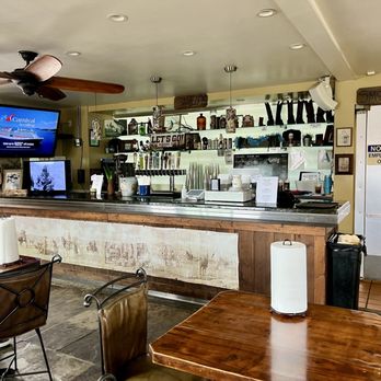 Bull's Smokin BBQ - Interior - Barbeque Near Me - San Diego, California Bull's Smokin BBQ - Interior - Barbeque Near Me - San Diego, California