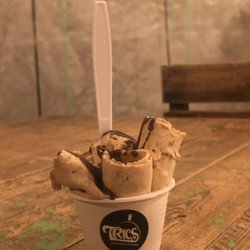 TRICS - Café, almendras, y Magic Shell