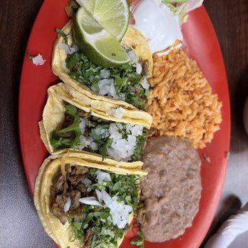 La Tapatia Taqueria & Birria