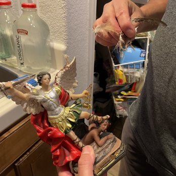 Dolcevida - Offering to Saint Michel - Psychic Mediums Near Me Dolcevida - Offering to Saint Michel - Psychic Mediums Near Me