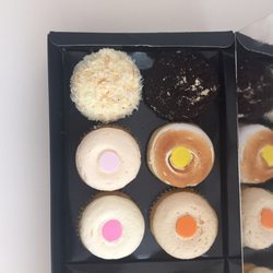 Sparkle Cupcakery