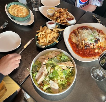 Felix: Modern American Dining by null
