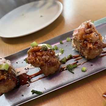 SuViche - Sushi and Ceviche - Salmon crispy rice - Peruvian Near Me - Miami, Florida