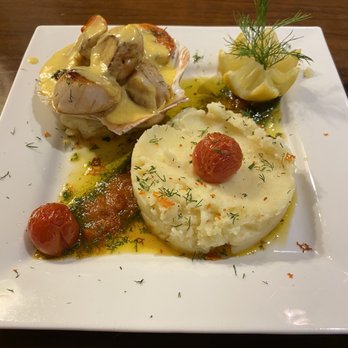 The Blue Door Restaurant - My dinner was delicious. I had the scallops that were served in a seashell, with a side of mash potatoes. - Irish Near Me - Adare, LK