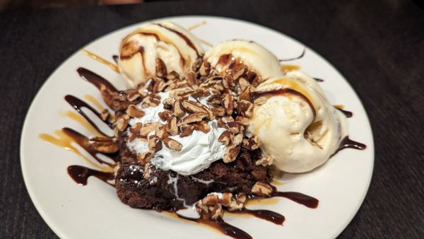 Kaminsky's Dessert Cafe by null