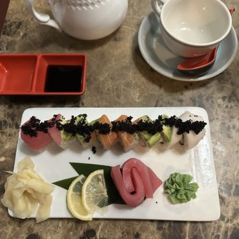 Songohan - Rainbow roll, maguro sashimi - Japanese Near Me - Sequim, Washington
