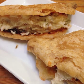 Los Zagales - Empanadilla con ensaladilla - Spanish Near Me - Murcia, MU