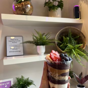 Deep Purpl - Acai Bowl 16 Oz - Acai Bowls Near Me - Chicago, Illinois