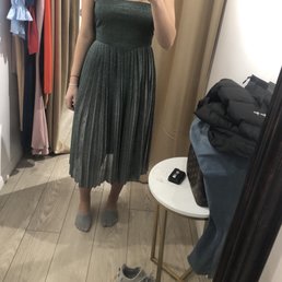 This was the dress that in my opinion was cheaply made